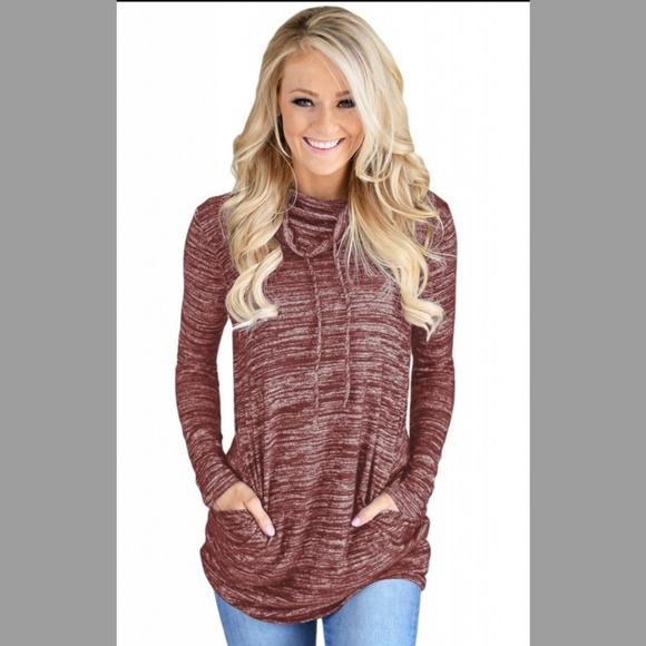 🆕️ Heather Red Cowlneck Sweatshirt firm on price - Picture 3 of 5